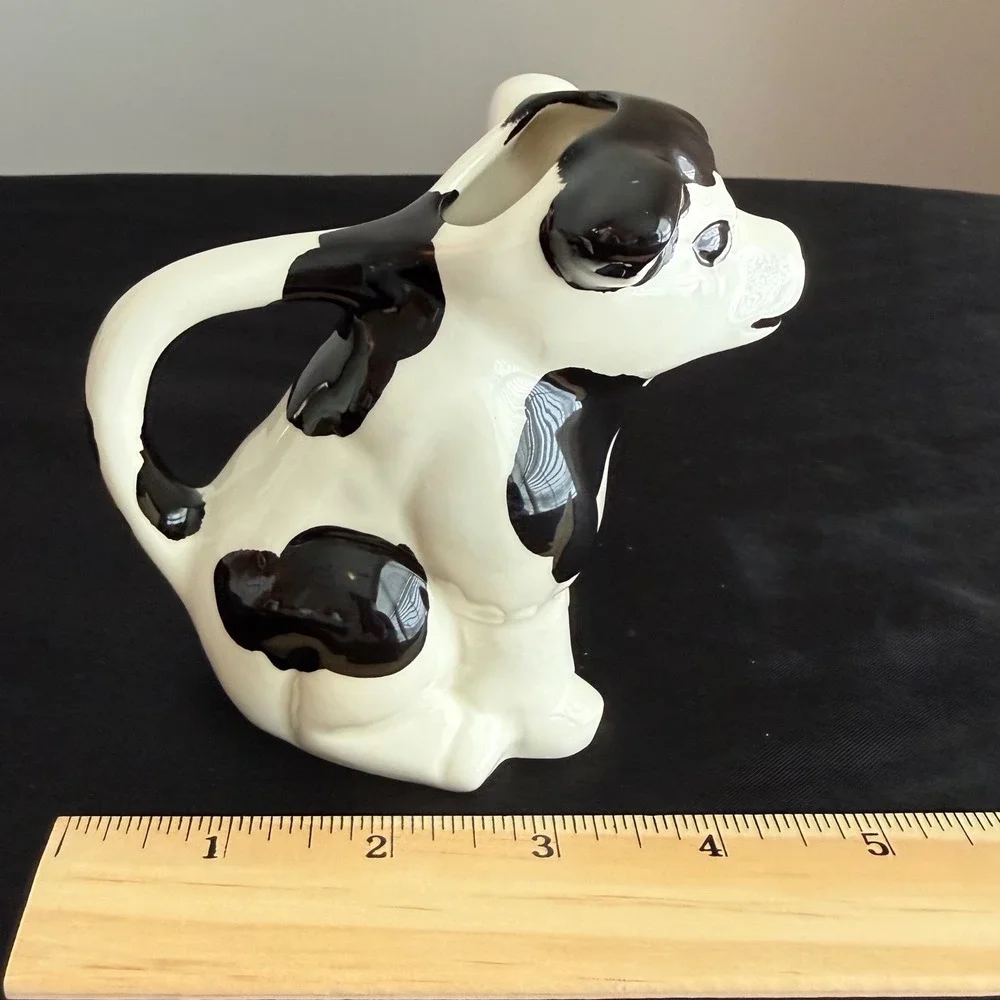 Vintage‎ Ceramic Cow Creamer Black White Farmhouse Milk Pitcher